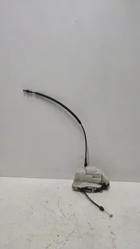 Fechadura Porta D.E Citroen C3 04/12 46982980
