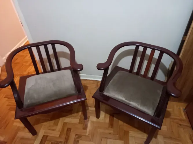 Cadeiras poltronas vintage antigas peroba maciça 