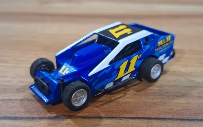 Jhonny Lightning Dirty Modified (Loose)