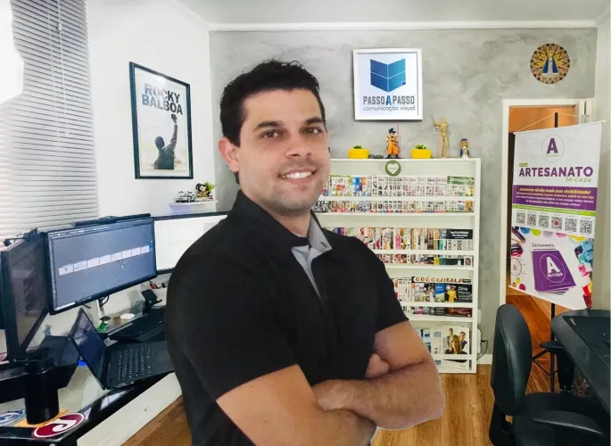 Criamos: Artes p/ Redes Sociais - LOGOS - Revistas - Panfletos - Papelaria Empresarial