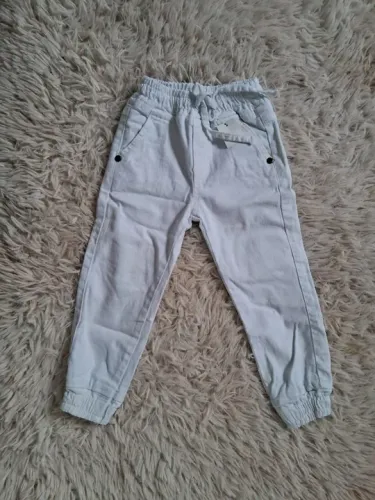 Calça para crianças e adolescentes