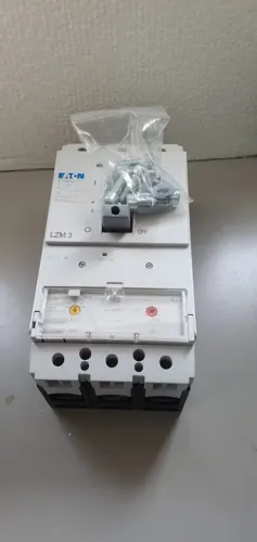 DISJUNTOR EATON - LZM3 400A CAIXA MOLDADA