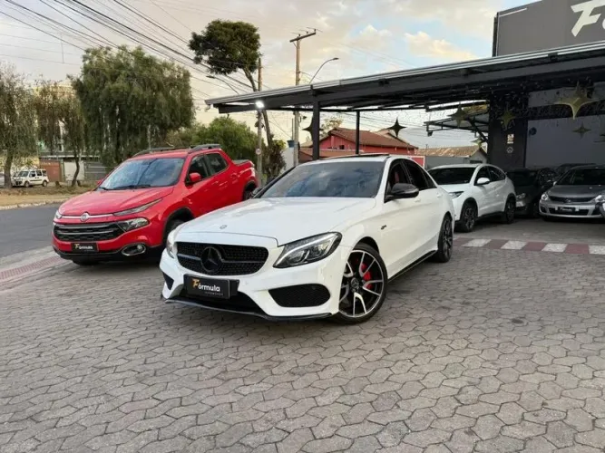 Mercedes-Benz C-250 Sport 2.0 16V 211cv Aut. 2016