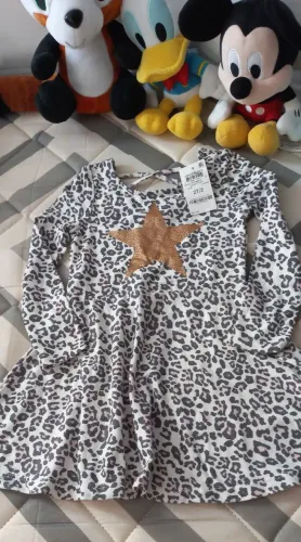 Vestido Infantil Estampa Animal Print com Estrela