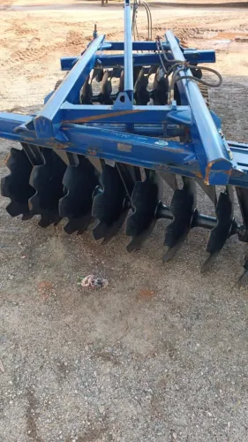 GRADE TATU CONTROLE REMOTO