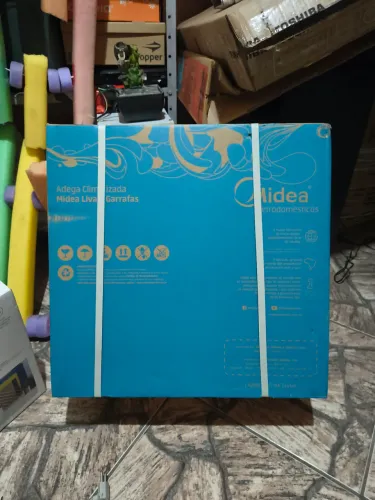 Vendo adega climatizadora digital para 8 garrafas