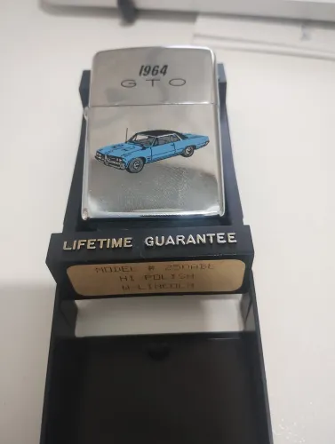 Isqueiro Zippo