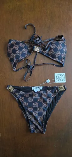 Biquíni Loewe 