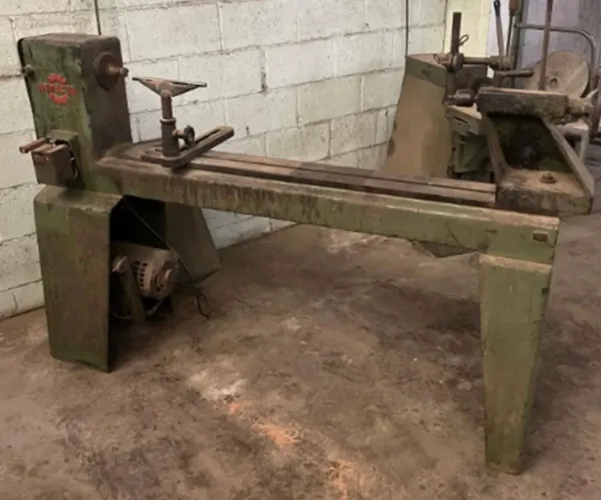 Torno Manual Invicta 