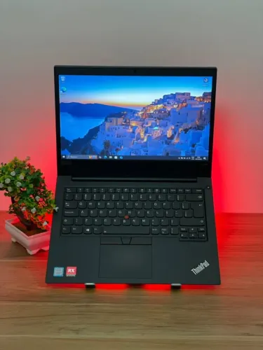 Notebook Lenovo Thinkpad E490 I7 8Th Gen Rx 550X 2GB  Teclado Iluminado