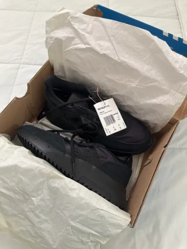 Tênis Adidas Retropy f2  - preto 