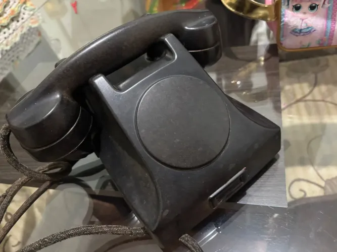 Telefone antigo , peça rara