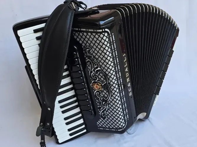 Acordeon 120 Baixos Scandalli Farfisa Polifônica