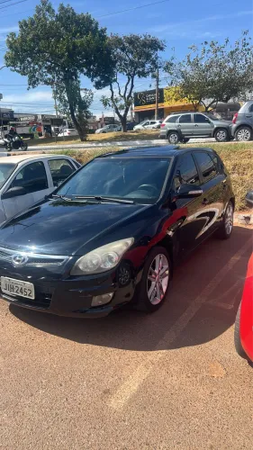 Hyundai I30 2.0 com teto solar e bancos em couro 