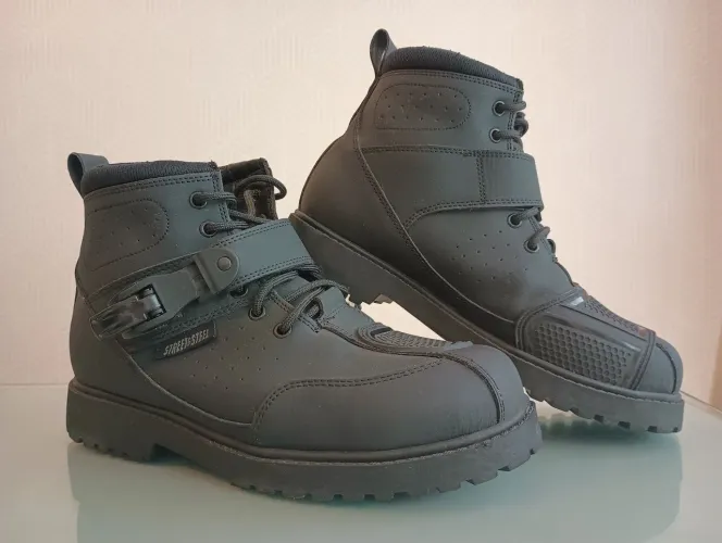 Bota cano curto