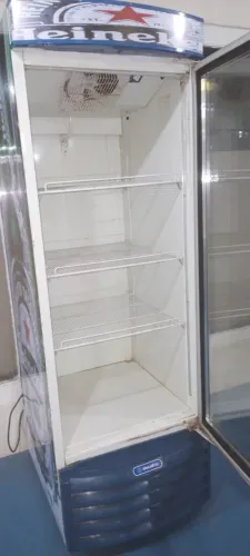 Refrigerador Expositor Vertical