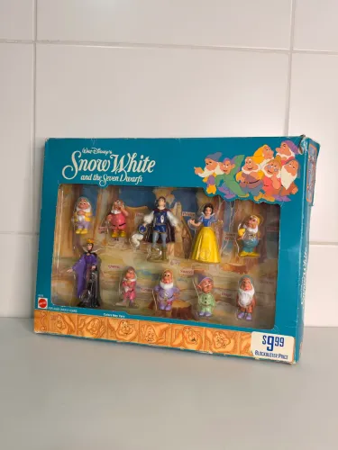 Miniaturas branca de neve e os sete anões