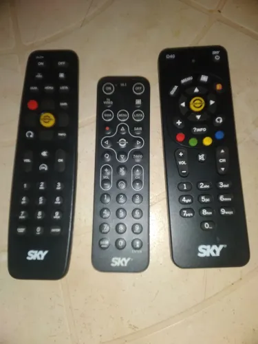 Controles Remotos SKY