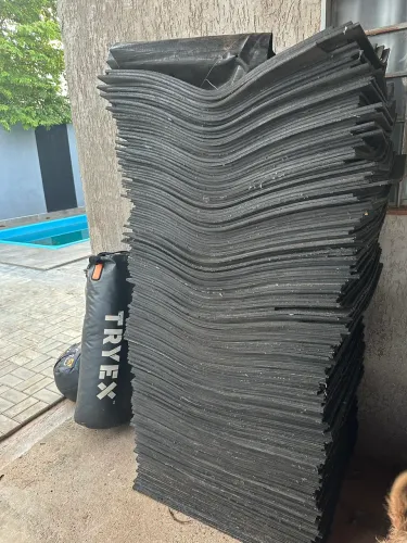 Piso de Borracha para academia, canoa e outros