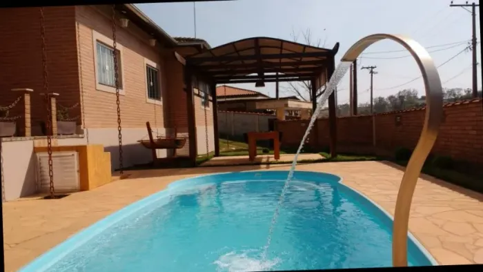 Linda Casa de Campo com Piscina, Espaço Gourmet e Lazer Completo em Sabará