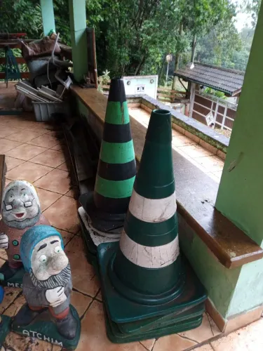 Cones de Sinalização - 