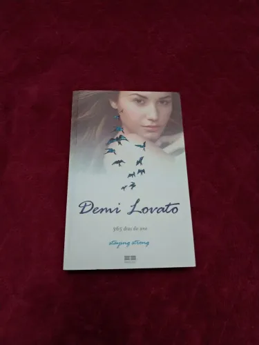 Demi Lovato 365 dias do ano