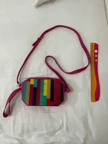 Bolsa transpassada Arezzo rosa nunca usada