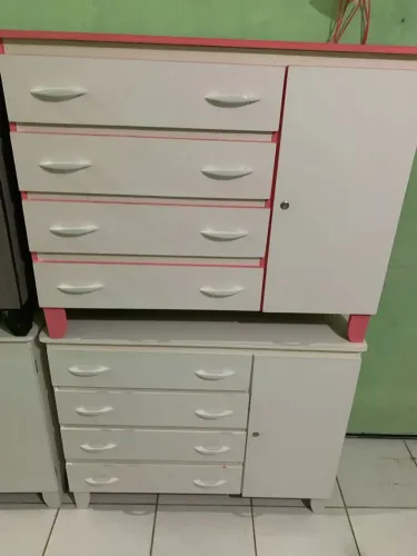 CÔMODAS disponível 