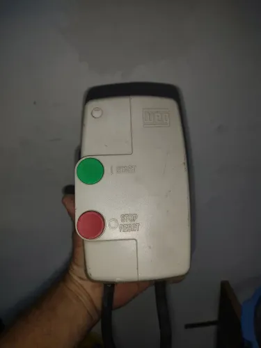 Controlador de Motor Trifásico Usado