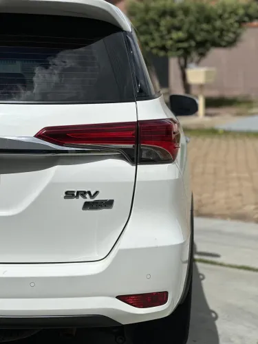 Toyota Hilux SW4 SRV 4X2 2.7 Flex 16V Aut. 2021