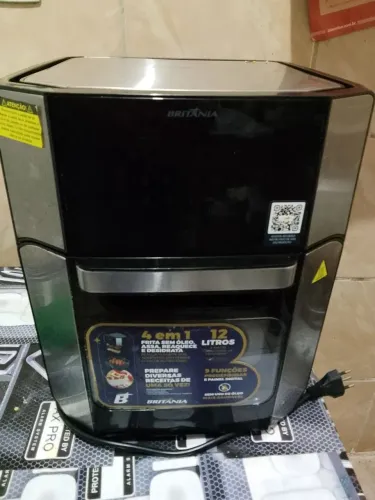 Airfryer 4 em 1 Britânia 