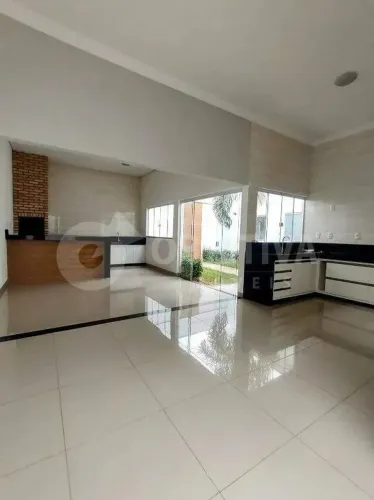 Casa em Condomínio à venda, 3 quartos, 2 suítes, 4 vagas, MINAS GERAIS - UBERLANDIA/MG
