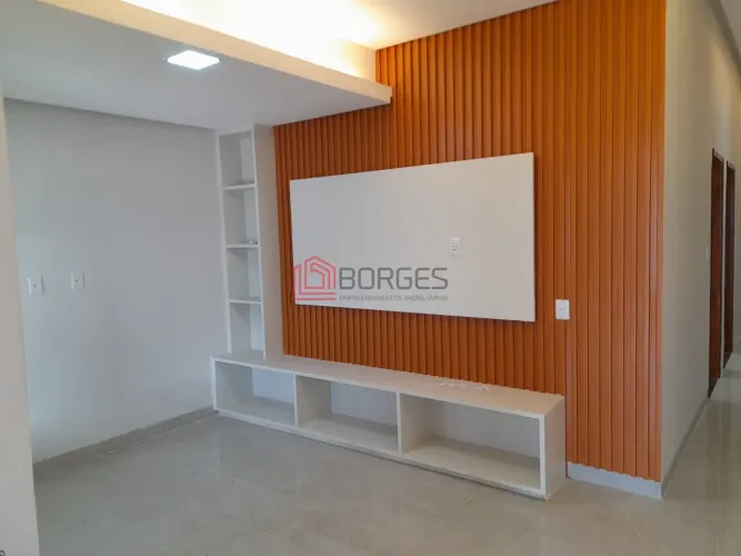 Casa com 3 quartos em fino acabamento, 3 quartos sendo uma suíte, Home office ou dependenc