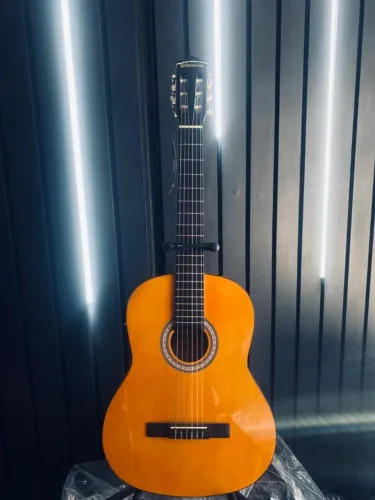 VIOLAO ELETRO-ACUSTICO MARCA WALDMAN WNCE-18 AM