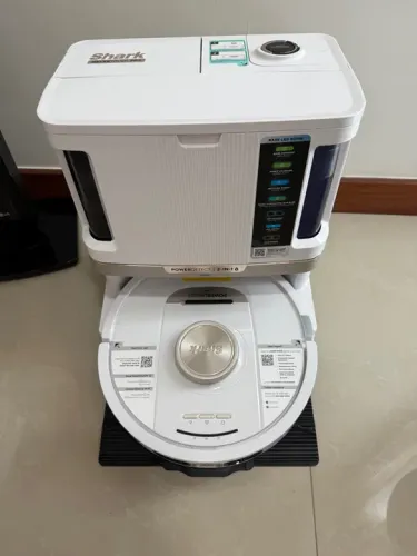 Aspirador de Pó Robô Shark com Base de Limpeza 2 em 1