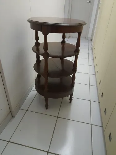 Mesa antiga. 