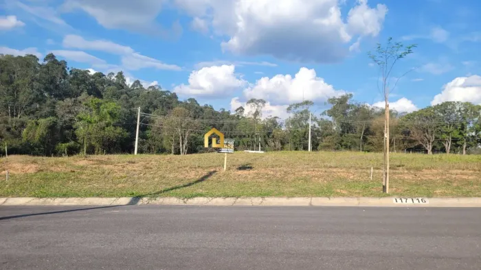 Condomínio Villaggio Itália - Terreno em Condomínio Villagio Itália em Sorocaba/SP.