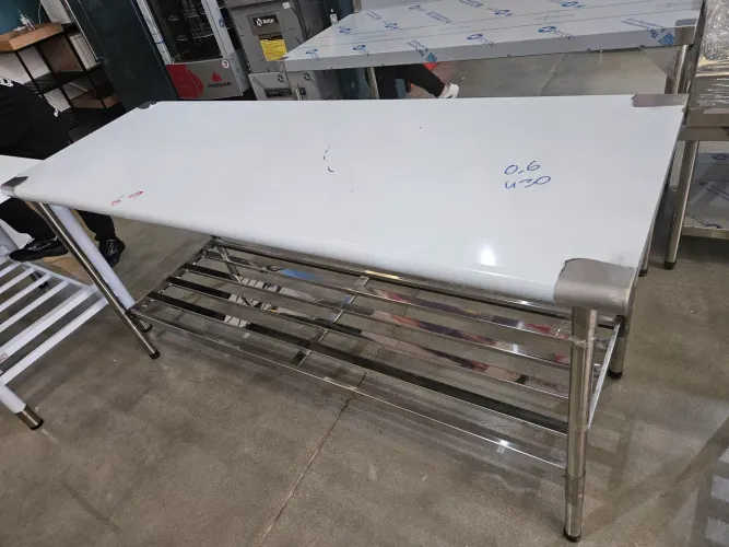 mesa 1,90x0,70m total inox 430 com prateleira inferior -pronta entrega ou retirada na loja