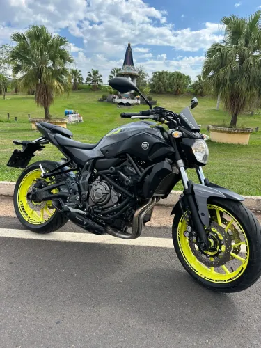 Yamaha Mt 07 Impecável 