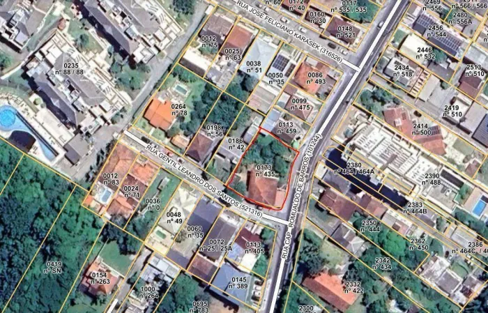 Terreno de 676 m² à venda em Florianópolis - Próxima à UFSC, No bairro Carvoeira.