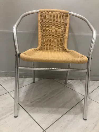 Cadeira de alumínio