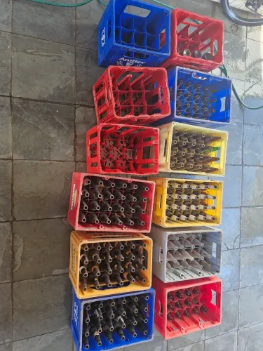 Engradados e vasilhames
