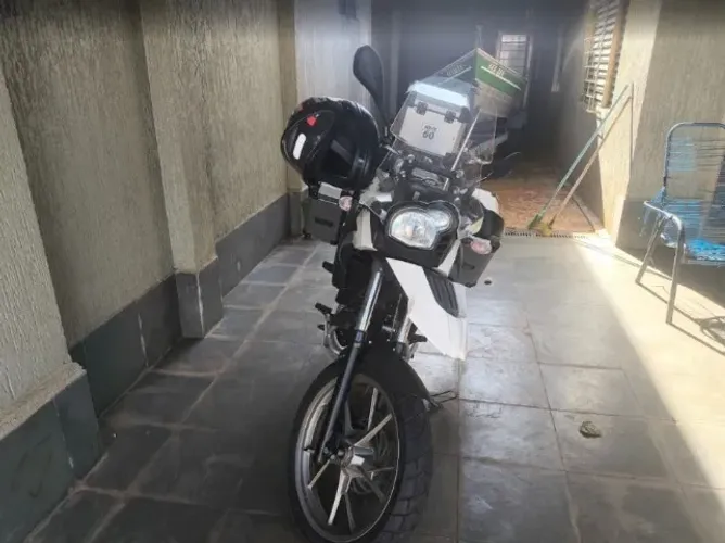 MOTO CONSERVADISSIMA - RARIDADE- BMW GS 650
