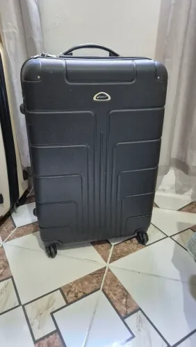 Malas grande de viagem em bom estado 
