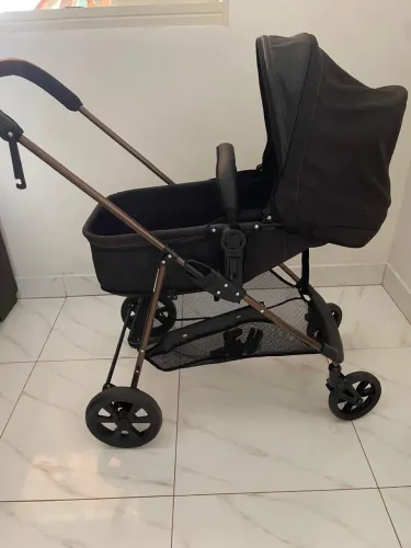 Carrinho Moisés preto 