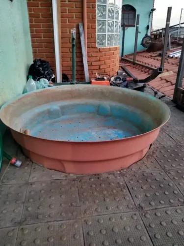 vaso grande 1,20 diametro a retirar troco por aparelhos eletronicos com defeito