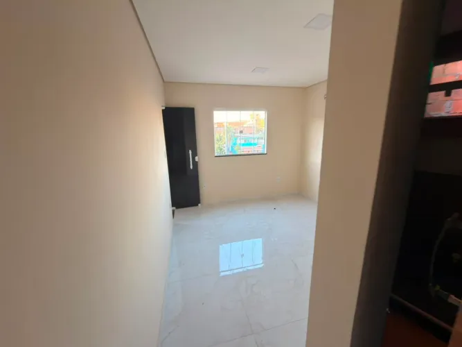 EXCELENTE CASA PRA ALUGAR NO COLUBANDÊ - SÃO GONÇALO!