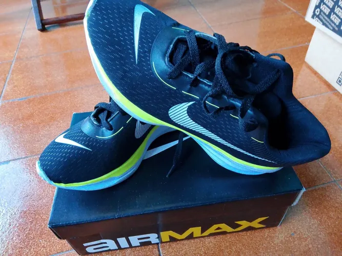Nike Zoomx "Novo"