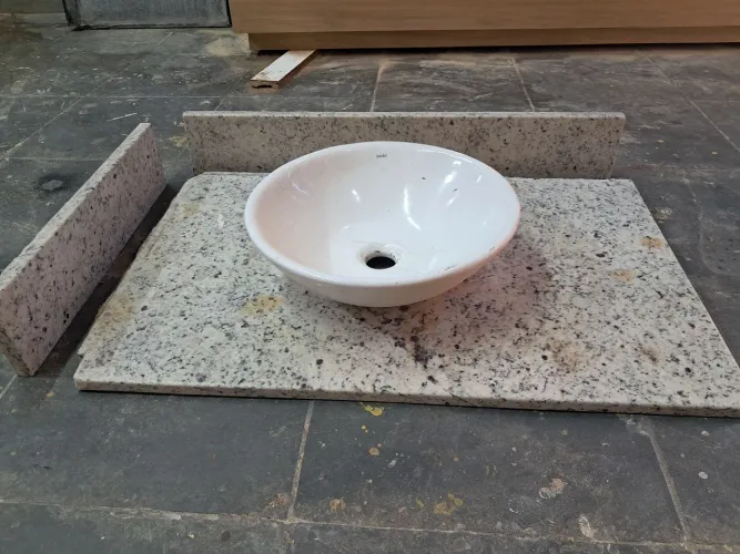 Pedra para banheiro 