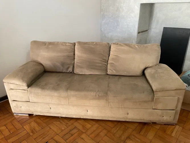Sofá simples 3 lugares
